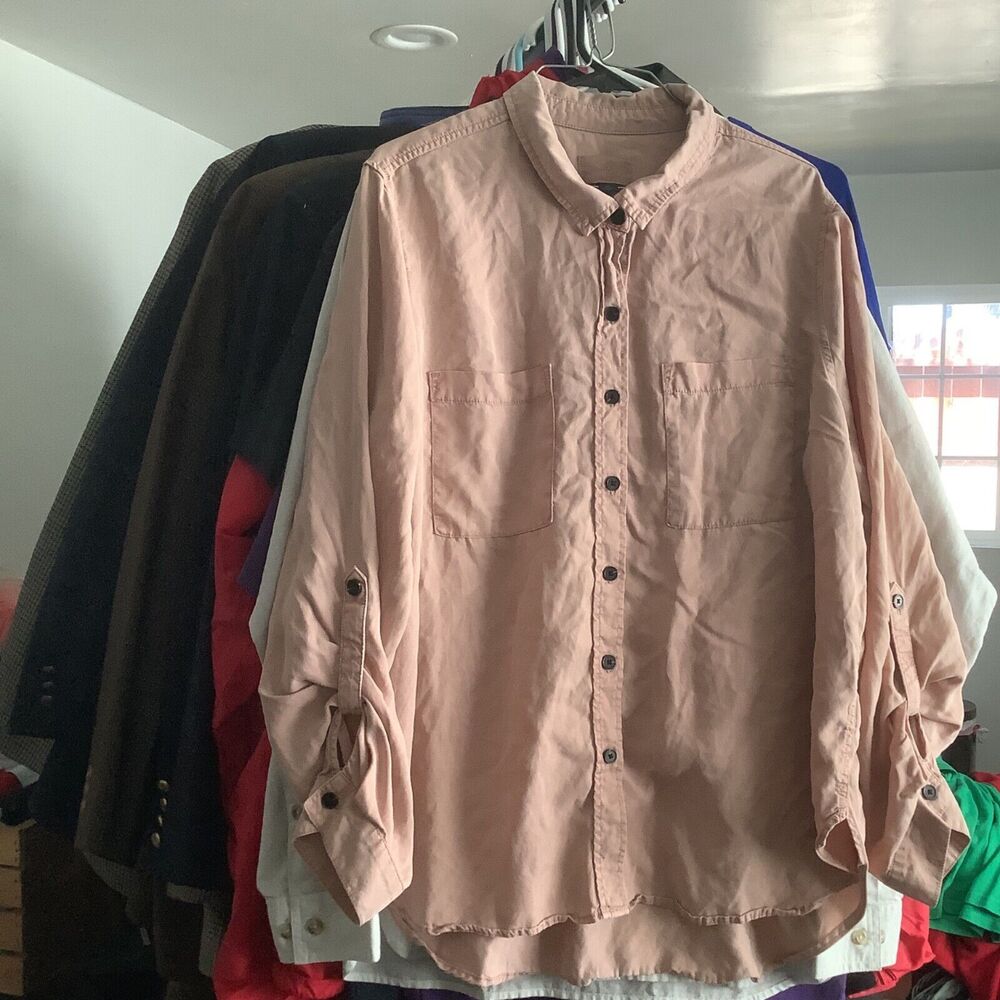Universal thread size xxl 2xl extra extra large button down up shirt light pink